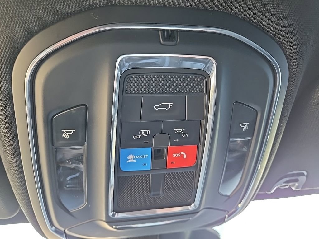 Used 2024 Jeep Wagoneer Series II image 77