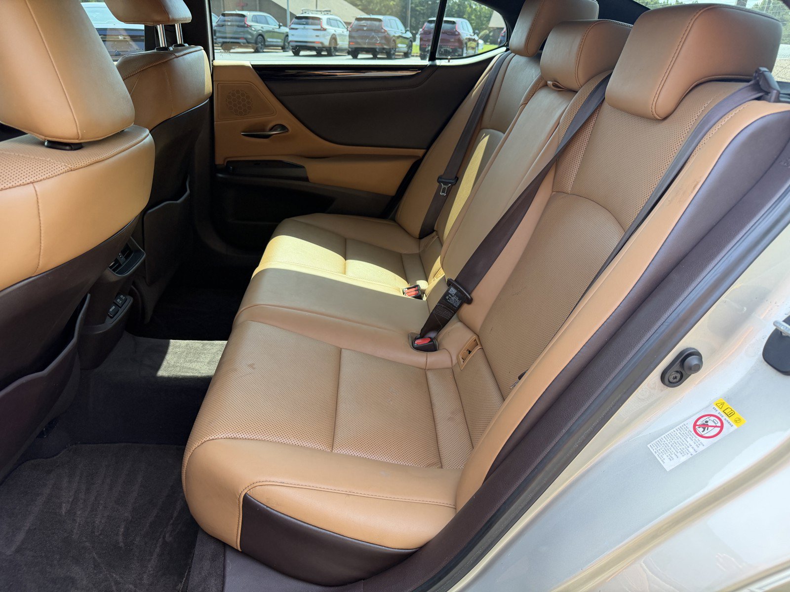 Used 2019 Lexus ES 350 w/ Premium Package FWD image 9