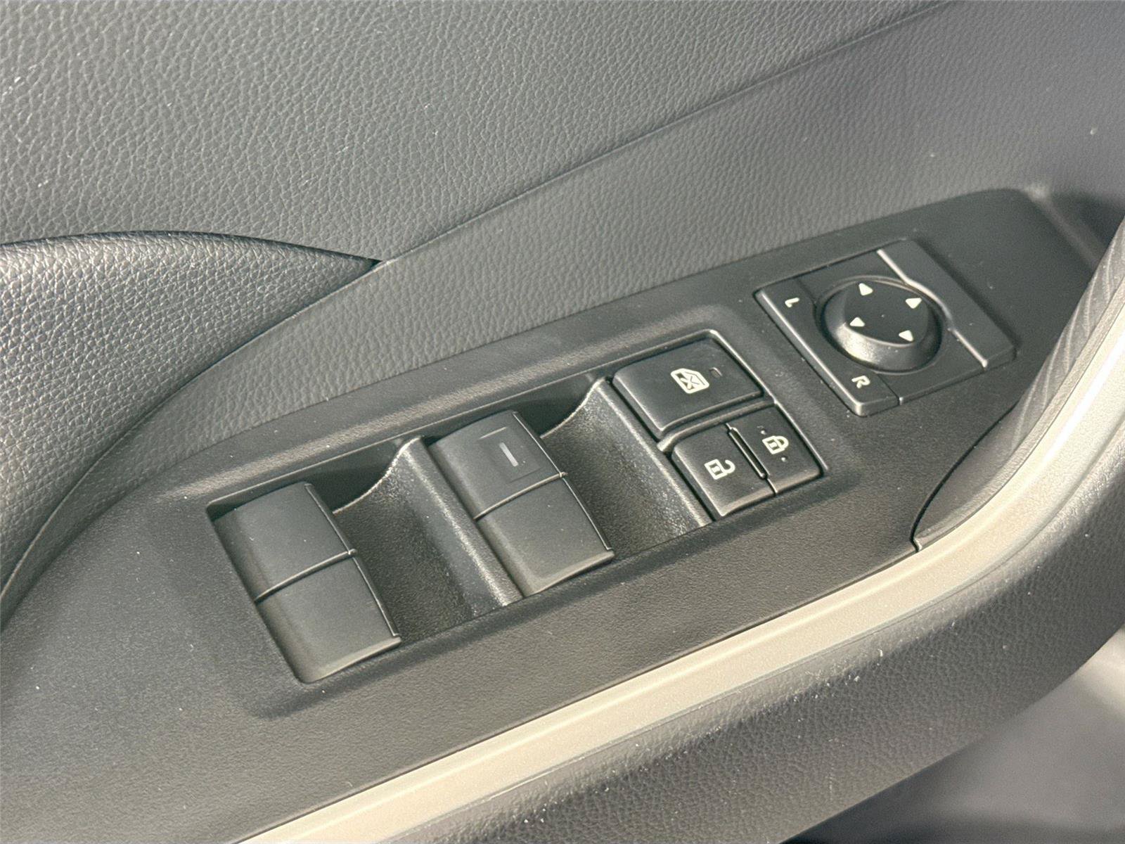 Certified 2023 Toyota RAV4 LE FWD image 24