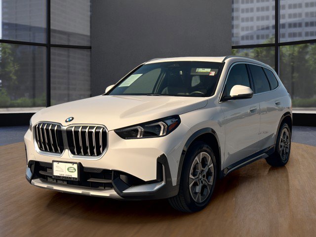 Used 2025 BMW X1 xDrive28i image 9