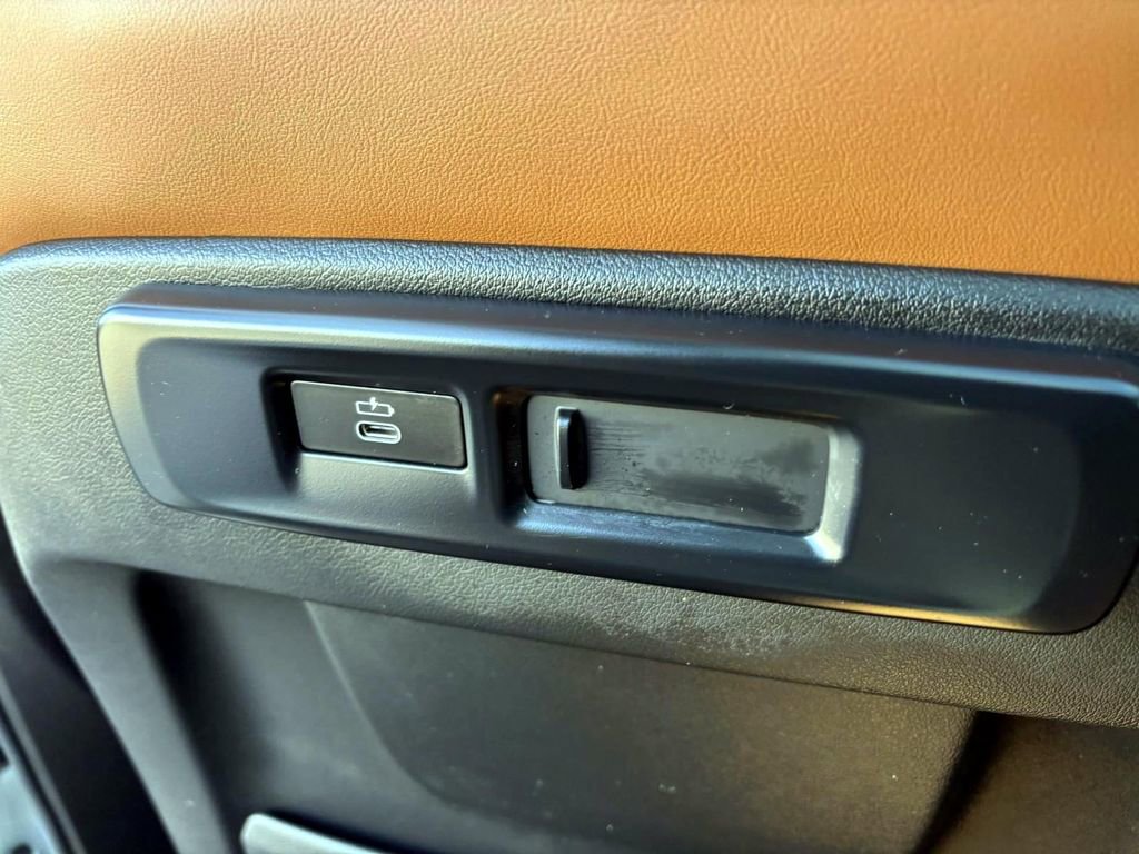 Certified 2023 BMW X5 xDrive45e w/ Parking Assistance Package image 33