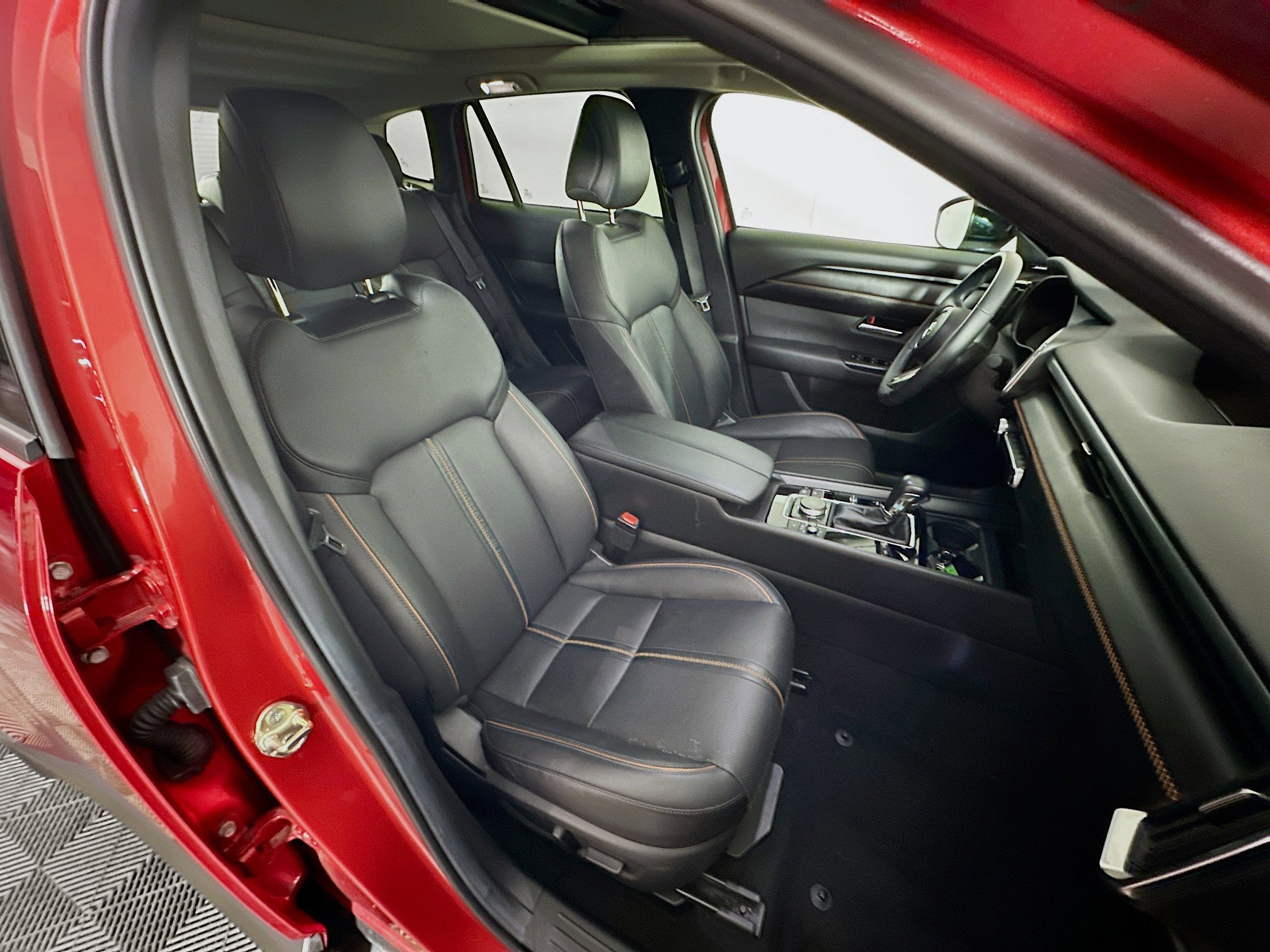 Used 2025 MAZDA CX-50 AWD 2.5 S w/ Premium Plus Pkg image 33