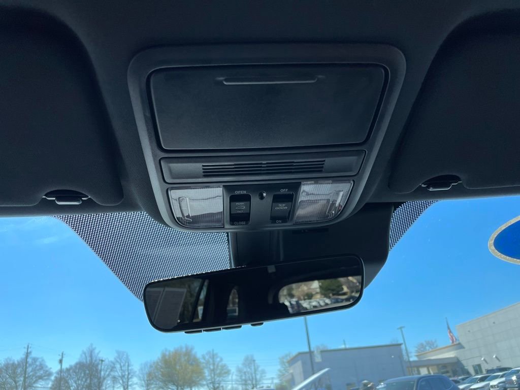 Certified 2025 Honda Passport EX-L image 16