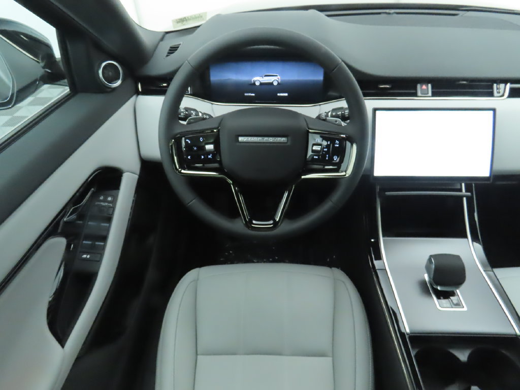 Used 2026 Land Rover Range Rover Evoque S AWD/4WD image 10