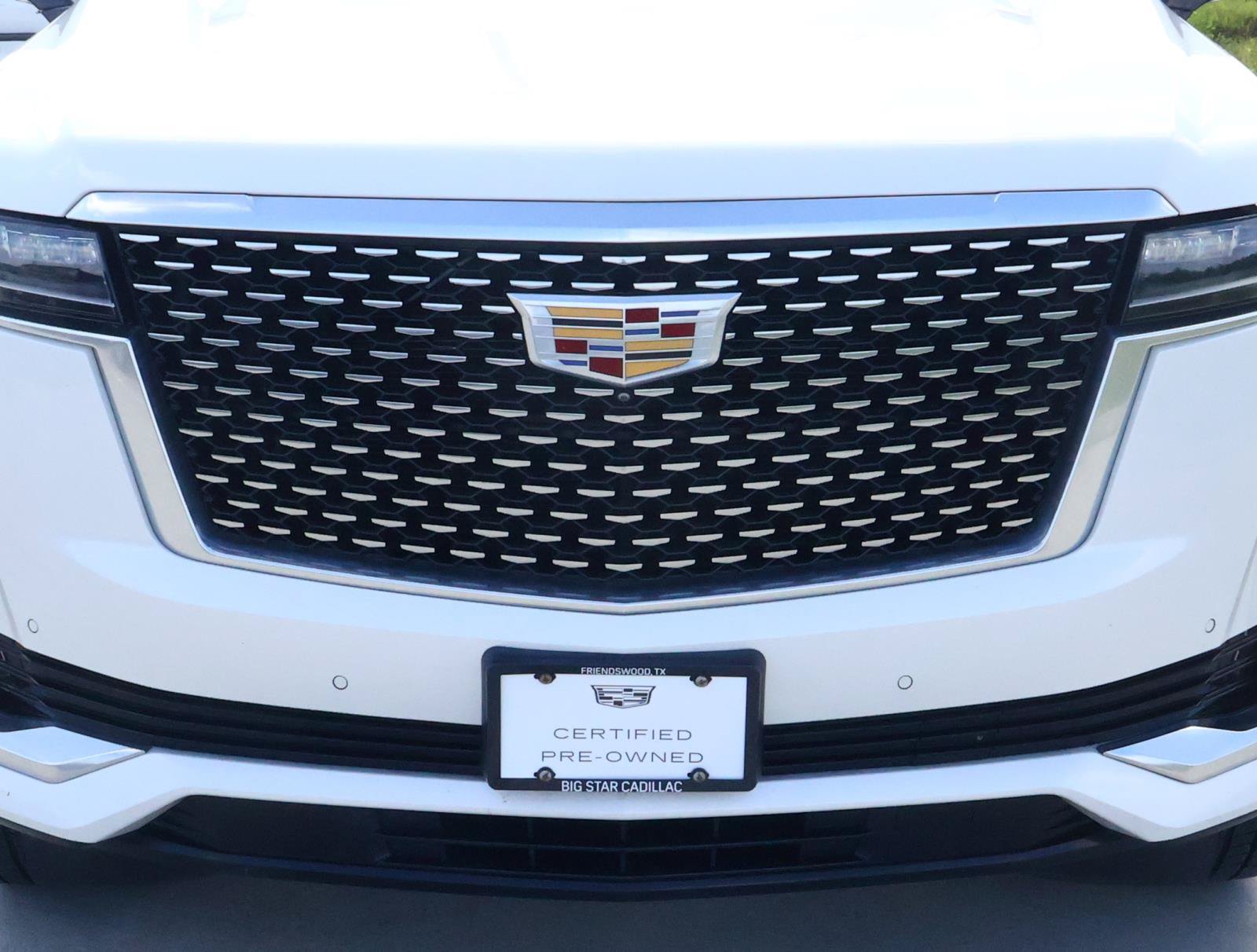 Used 2021 Cadillac Escalade Premium Luxury RWD image 7