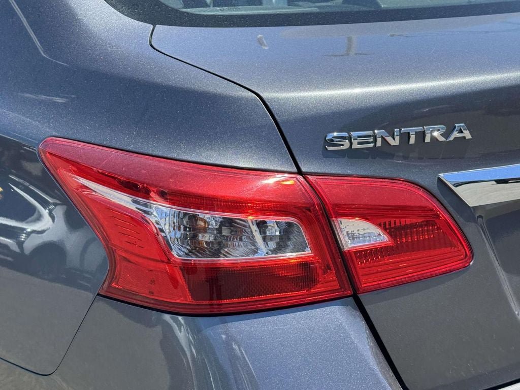 Used 2017 Nissan Sentra S FWD image 8