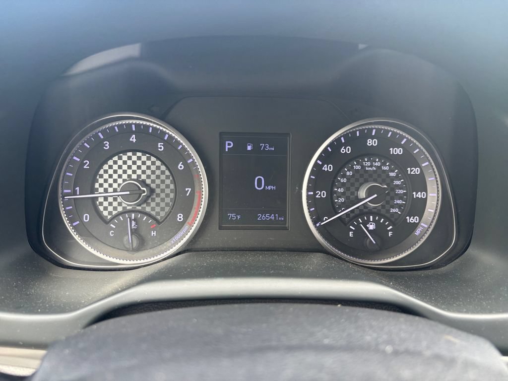 Used 2020 Hyundai Elantra SE FWD image 12