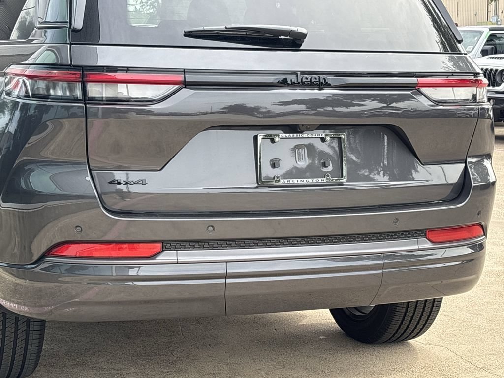 New 2026 Jeep Grand Cherokee Limited AWD/4WD image 5