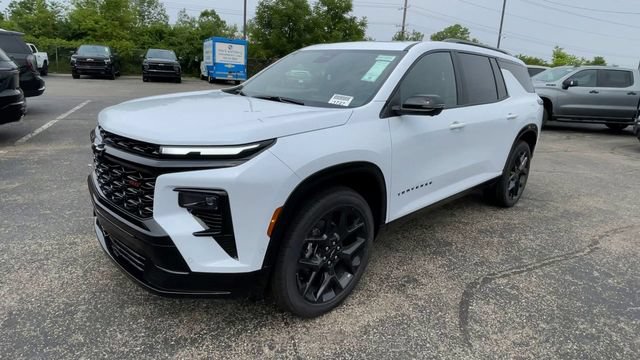 New 2026 Chevrolet Traverse RS w/ LPO, Floor Liner Package AWD/4WD image 6