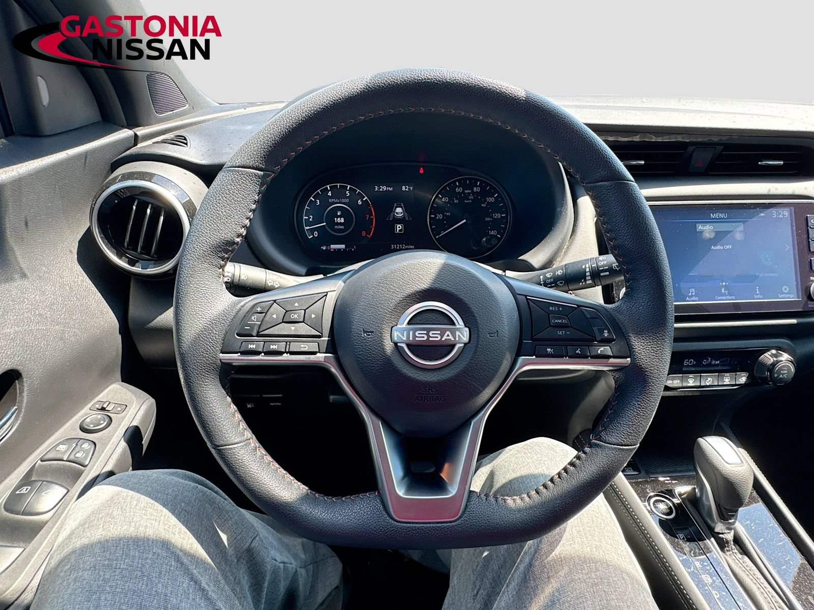 Used 2024 Nissan Kicks SR FWD image 14
