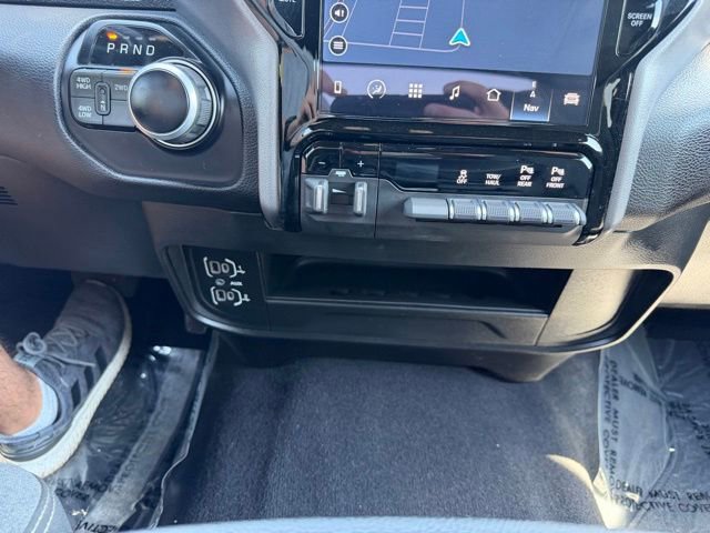 Used 2024 RAM 2500 Big Horn w/ Night Edition AWD/4WD image 27
