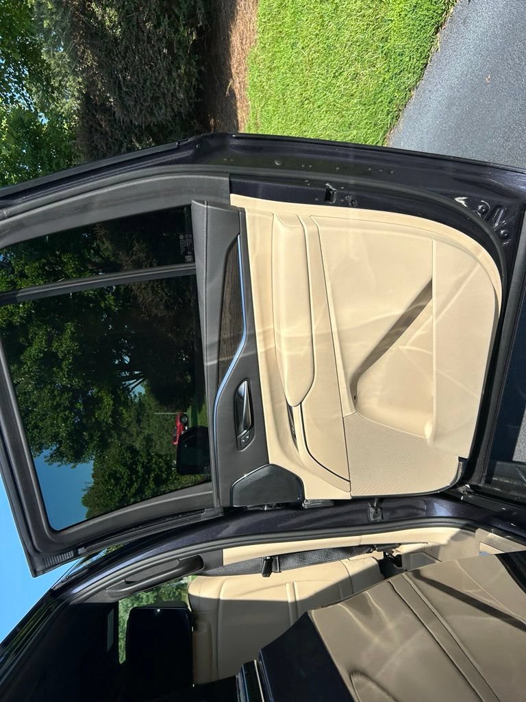 Used 2024 Cadillac Escalade ESV Premium Luxury w/ LPO, Floor Liner Package AWD/4WD image 64
