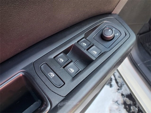 Used 2021 Volkswagen Atlas SE image 17