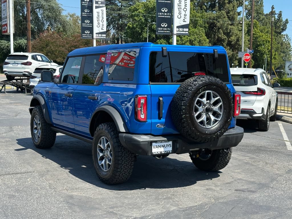 Used 2025 Ford Bronco Badlands AWD/4WD image 4