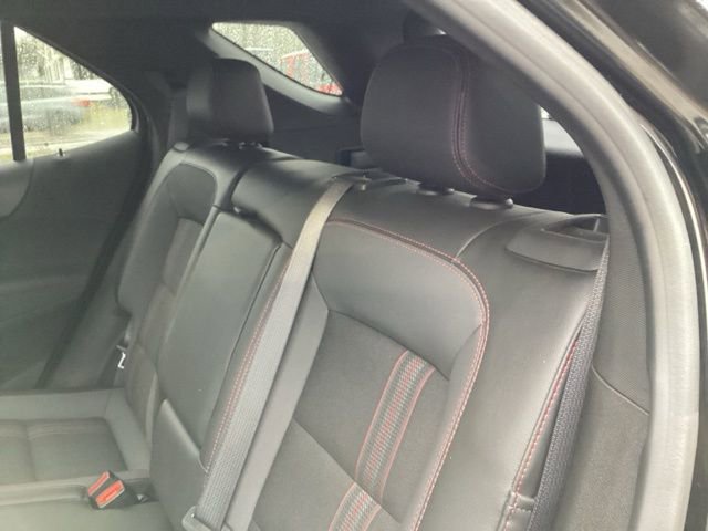 Used 2022 Chevrolet Equinox RS image 18