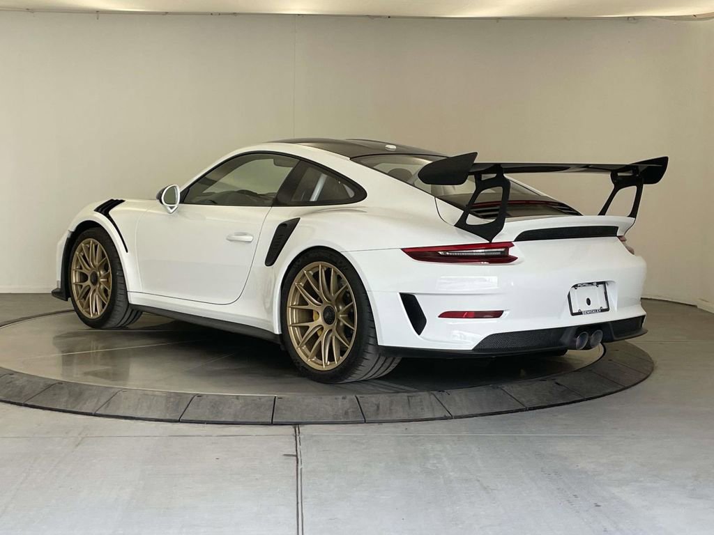 Used 2019 Porsche 911 GT3 RS image 3