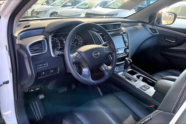 Certified 2024 Nissan Murano SV w/ SV Midnight Edition Package image 16
