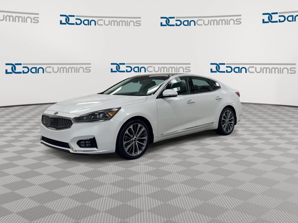 Used 2019 Kia Cadenza Technology FWD image 4