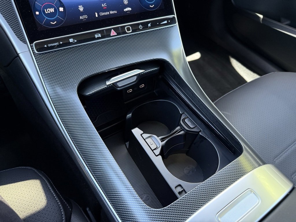 New 2025 Mercedes-Benz C 300 Sedan image 17