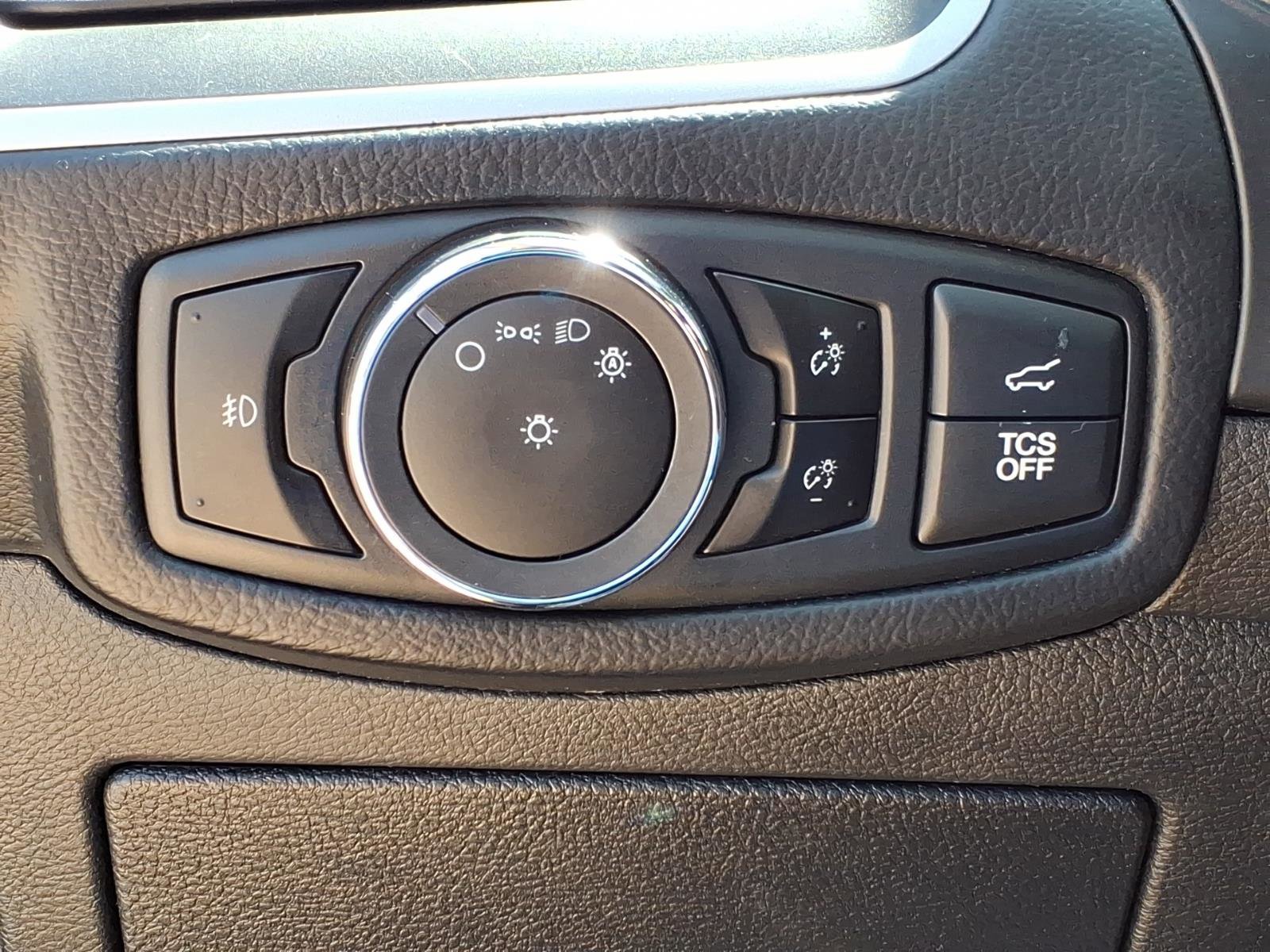 Used 2023 Ford Edge SEL w/ Convenience Package AWD/4WD image 16