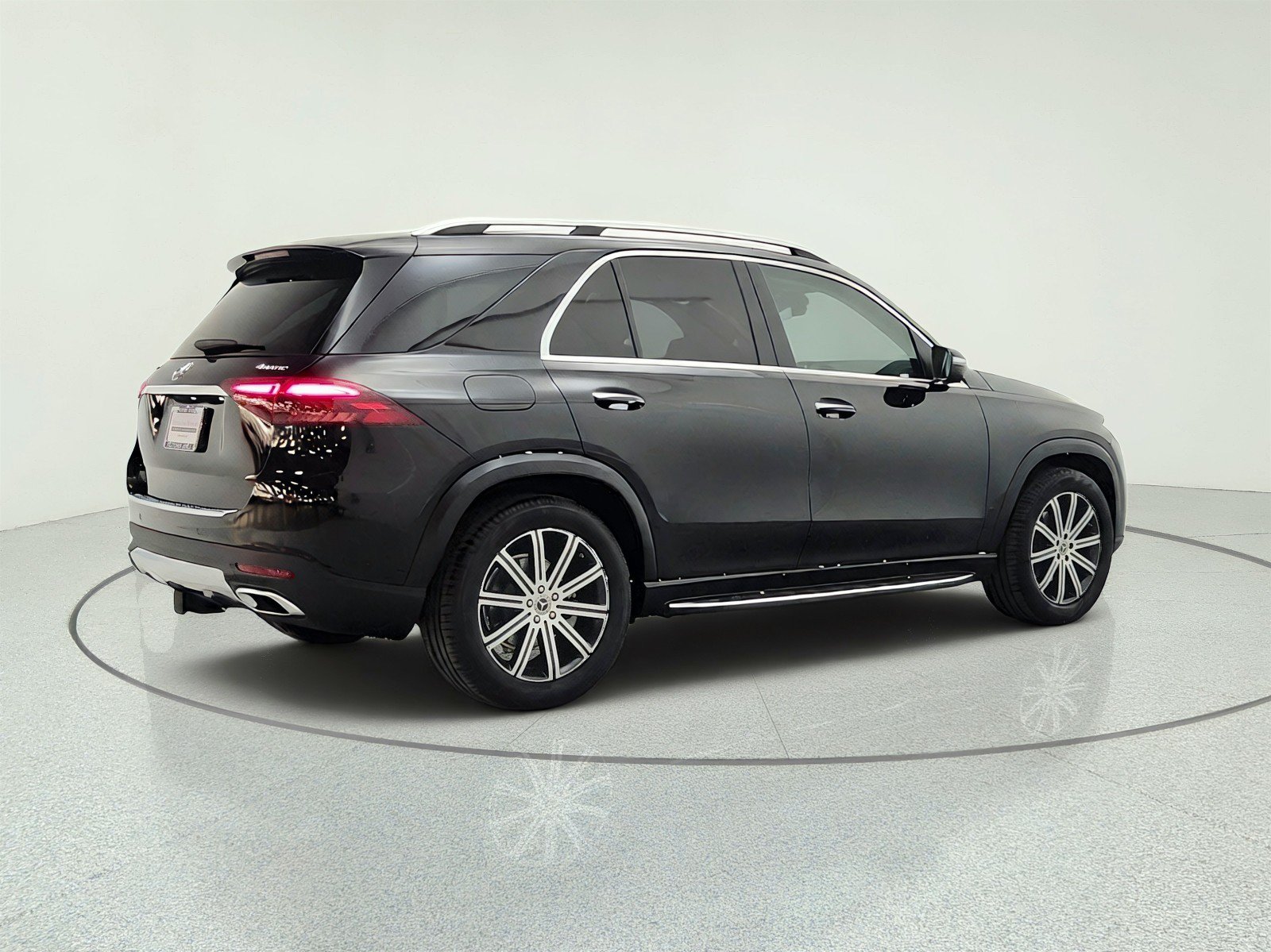 Certified 2024 Mercedes-Benz GLE 350 4MATIC image 5