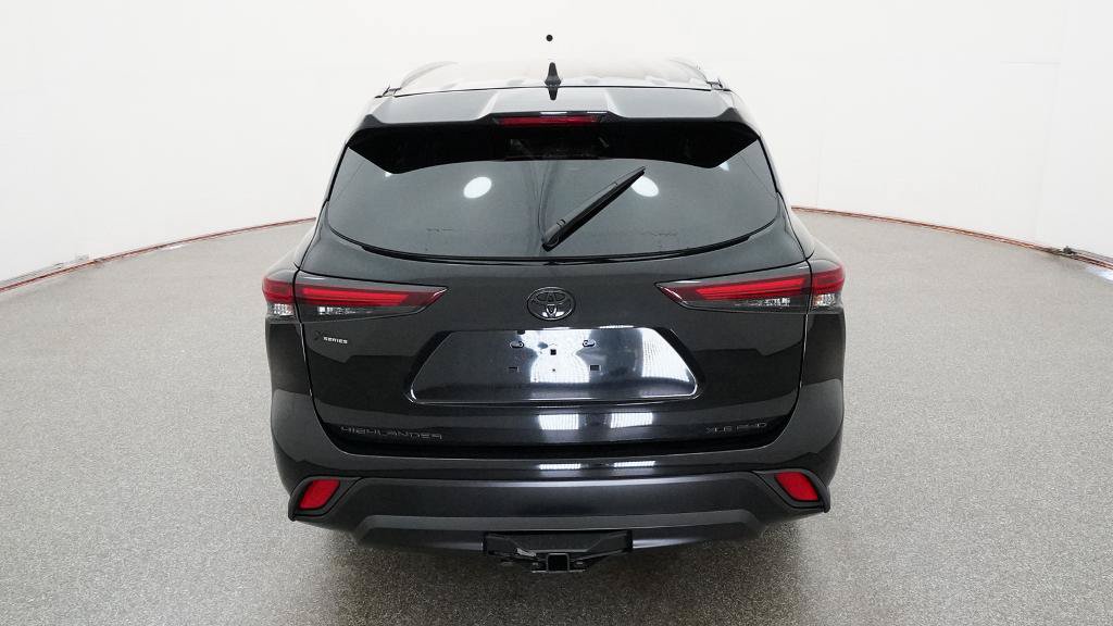 New 2026 Toyota Highlander XLE AWD/4WD image 10