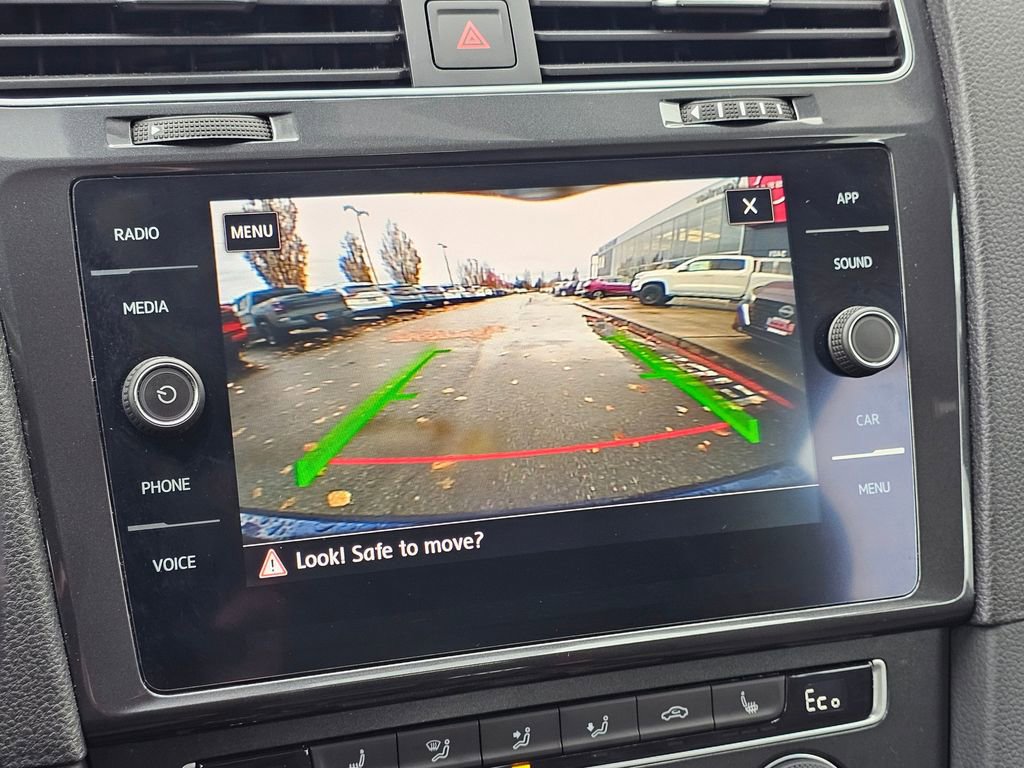 Used 2019 Volkswagen e-Golf SE w/ Driver Assistance Package image 24