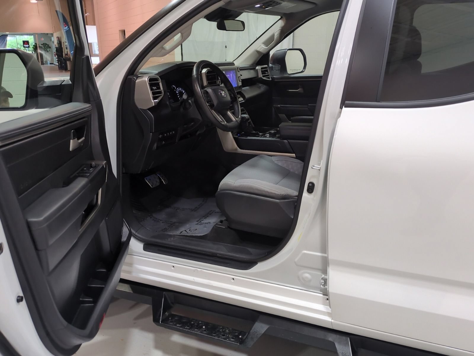 Used 2024 Toyota Tundra SR5 w/ TRD Off-Road Package AWD/4WD image 17