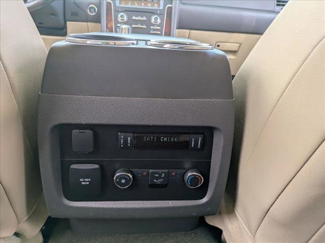Used 2017 Lincoln Navigator Reserve image 18