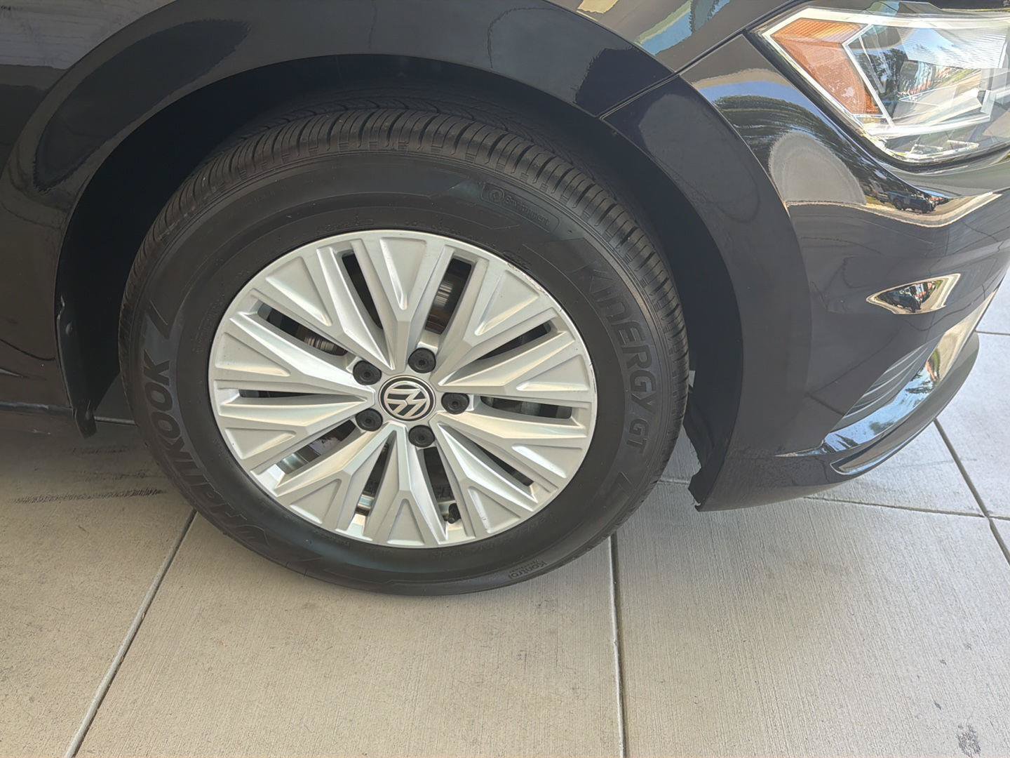 Used 2019 Volkswagen Jetta S w/ Driver Assistance Package FWD image 11