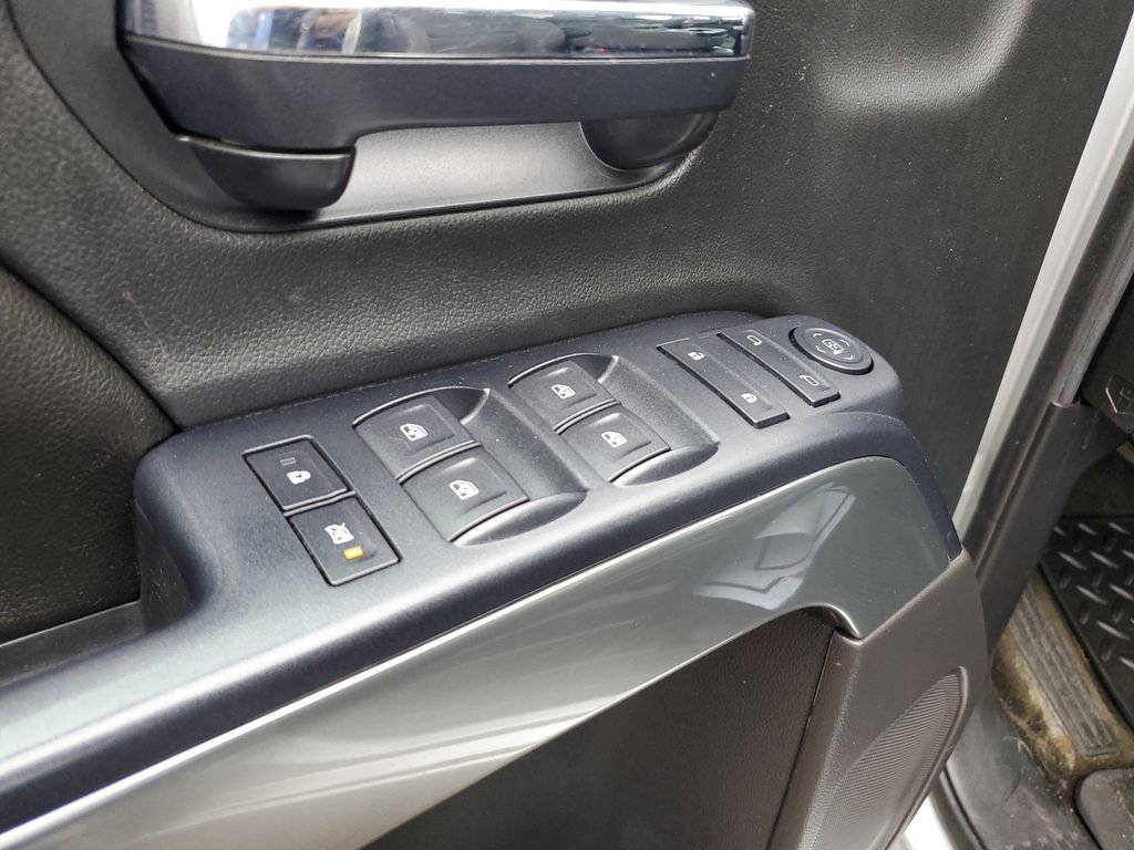 Used 2016 Chevrolet Silverado 1500 LT w/ All Star Edition image 10