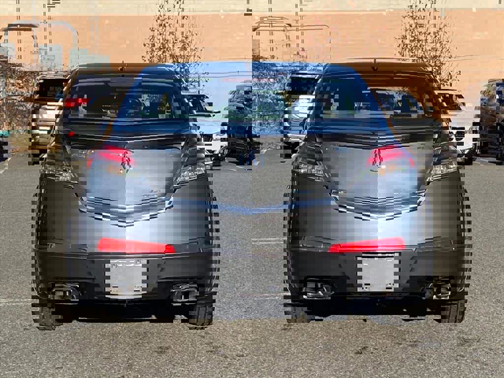 Used 2010 Acura TL SH-AWD image 4