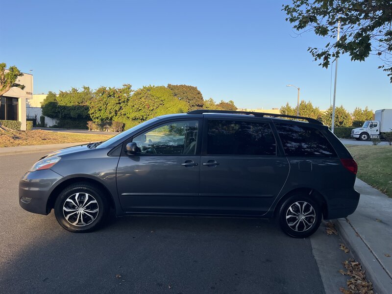 Used 2006 Toyota Sienna LE FWD image 7