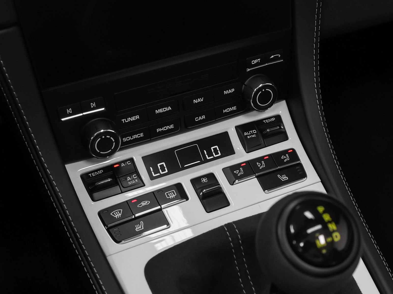Certified 2025 Porsche 718 Boxster Spyder RS w/ Light Design Package RWD image 54