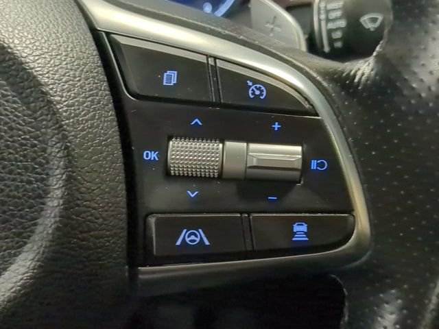 Used 2022 Genesis G70 2.0T w/ Prestige Package image 24