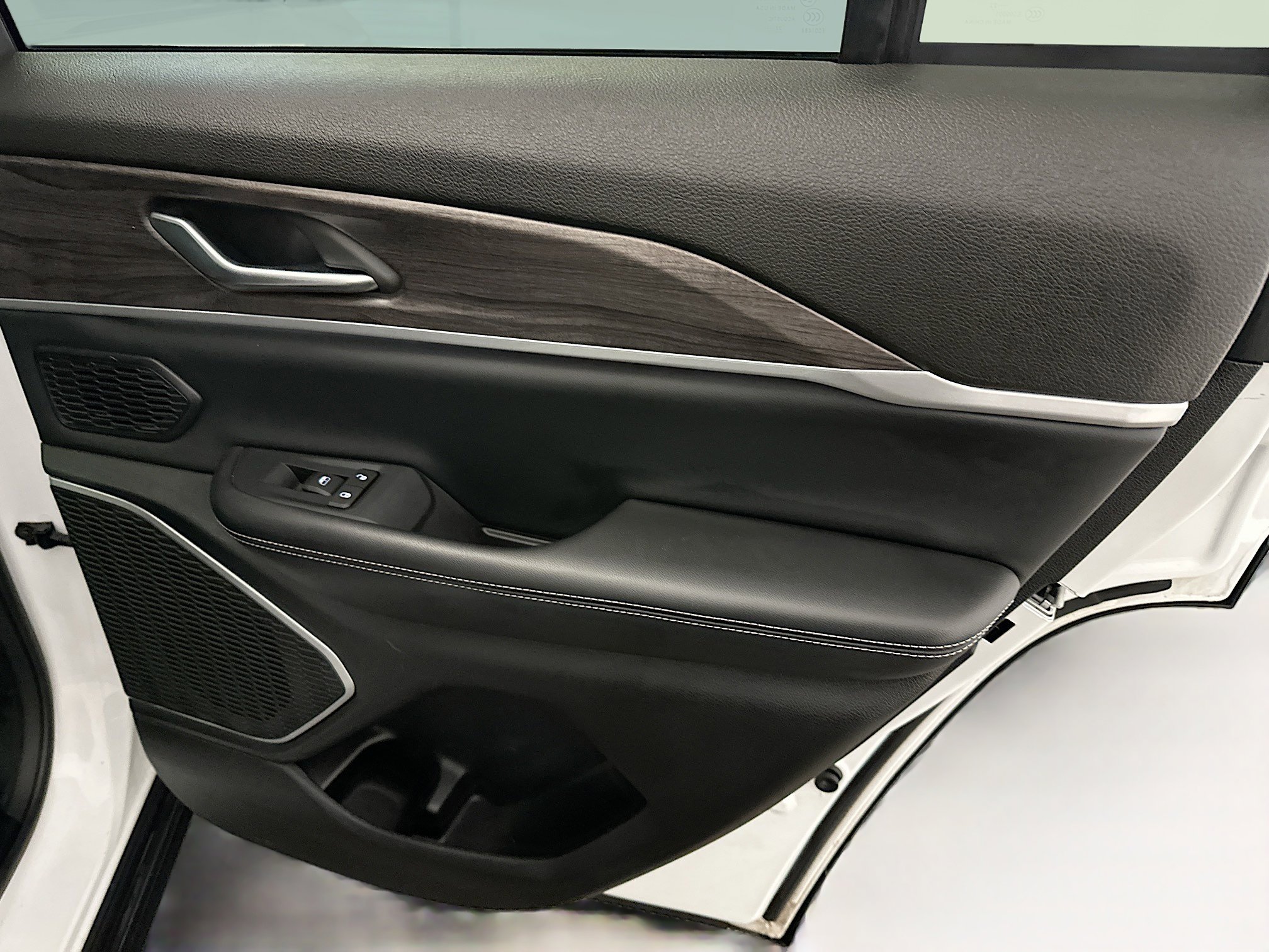 Used 2022 Jeep Grand Cherokee Limited 4xe image 33