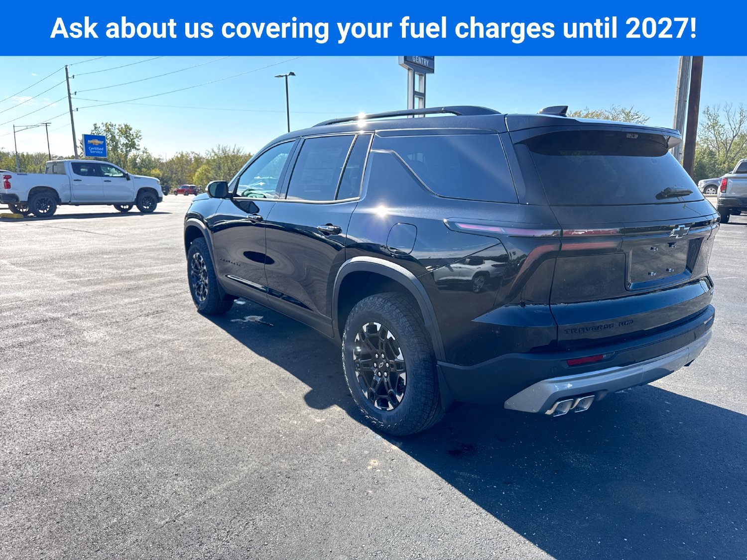 New 2027 Chevrolet Traverse Z71 w/ Driver Confidence Package AWD/4WD image 3