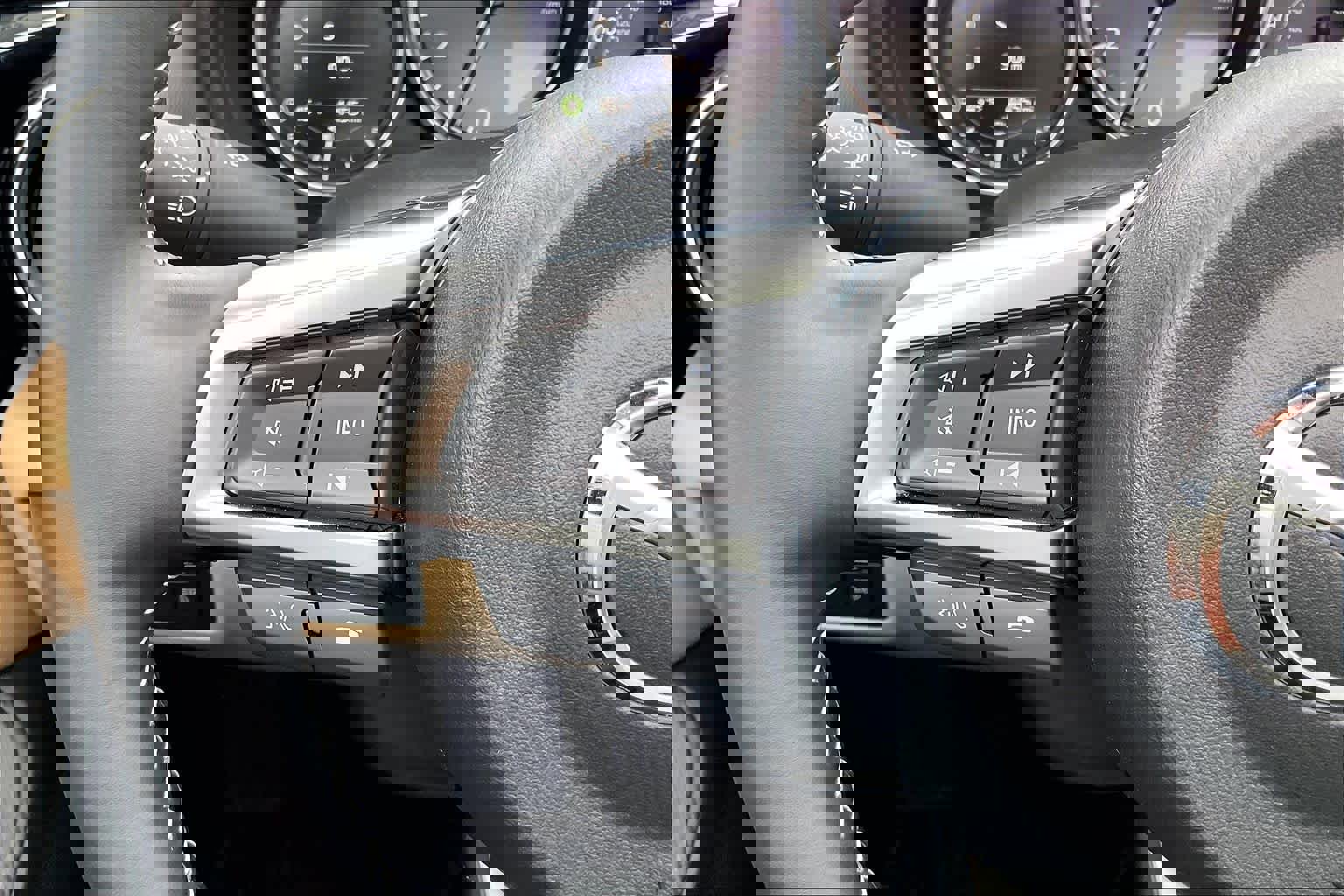 Used 2025 MAZDA MX-5 Miata RF Grand Touring w/ Weather Package image 21