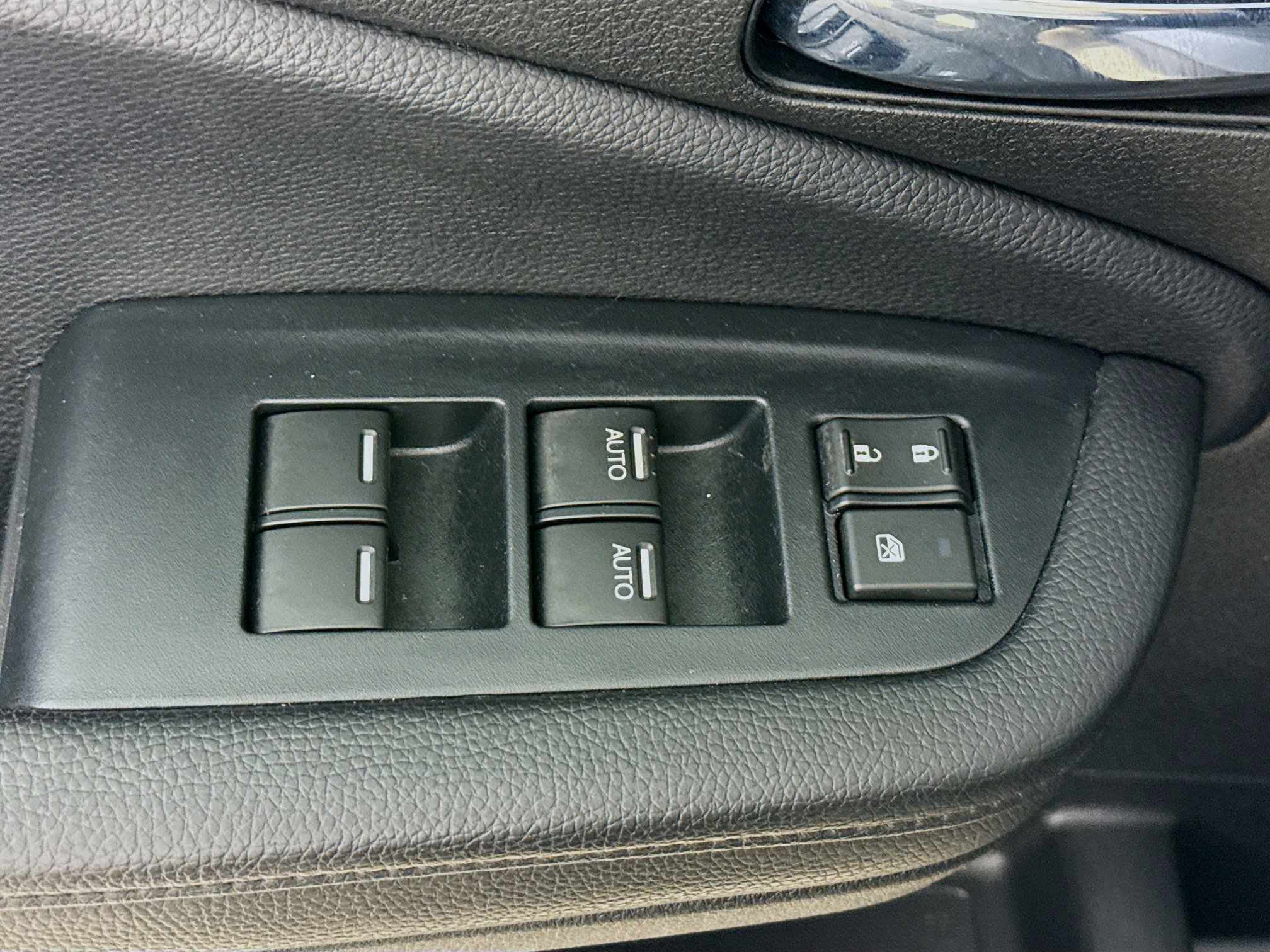 Used 2022 Honda Pilot Sport image 20