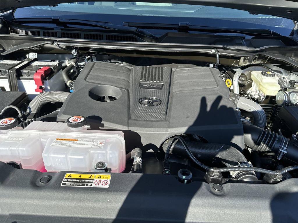 New 2026 Toyota Tundra SR5 AWD/4WD image 9