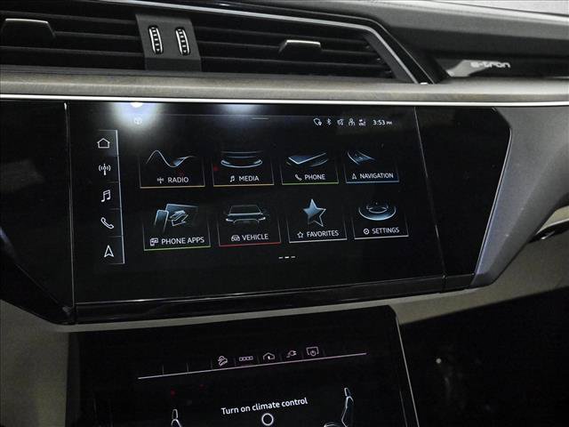 Used 2024 Audi Q8 e-tron Premium Plus AWD/4WD image 15