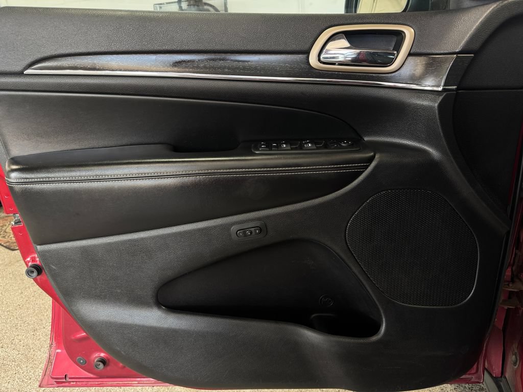 Used 2015 Jeep Grand Cherokee Limited AWD/4WD image 10