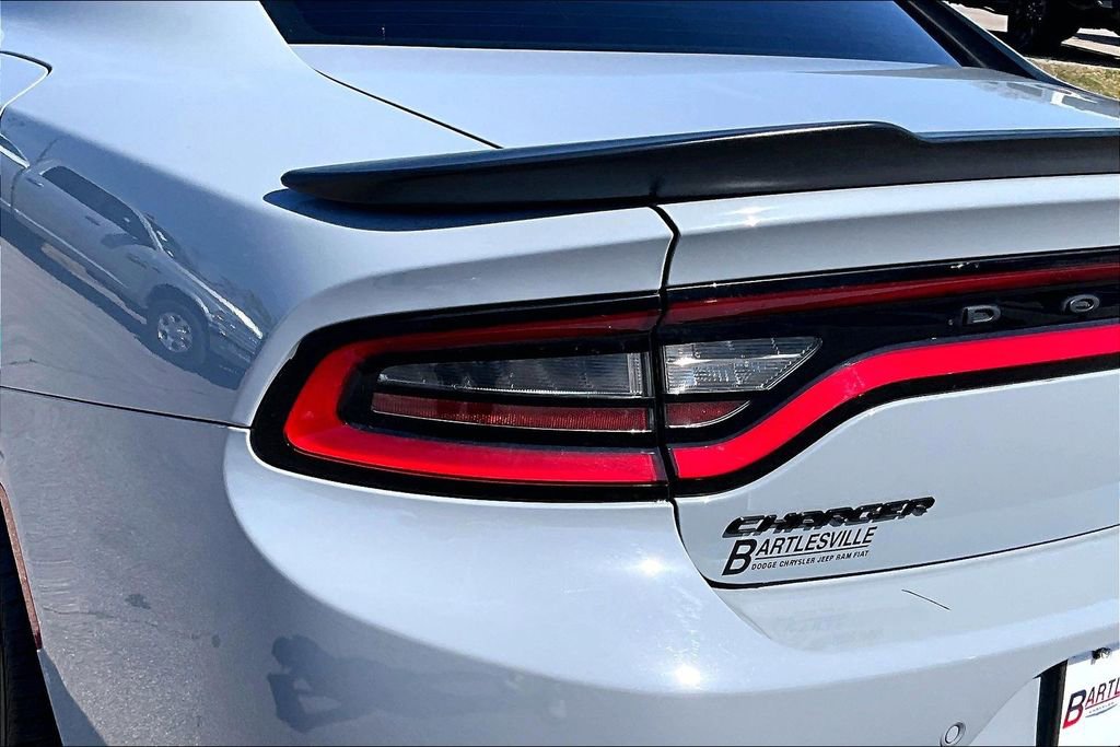 Used 2022 Dodge Charger SXT w/ Blacktop Package image 28
