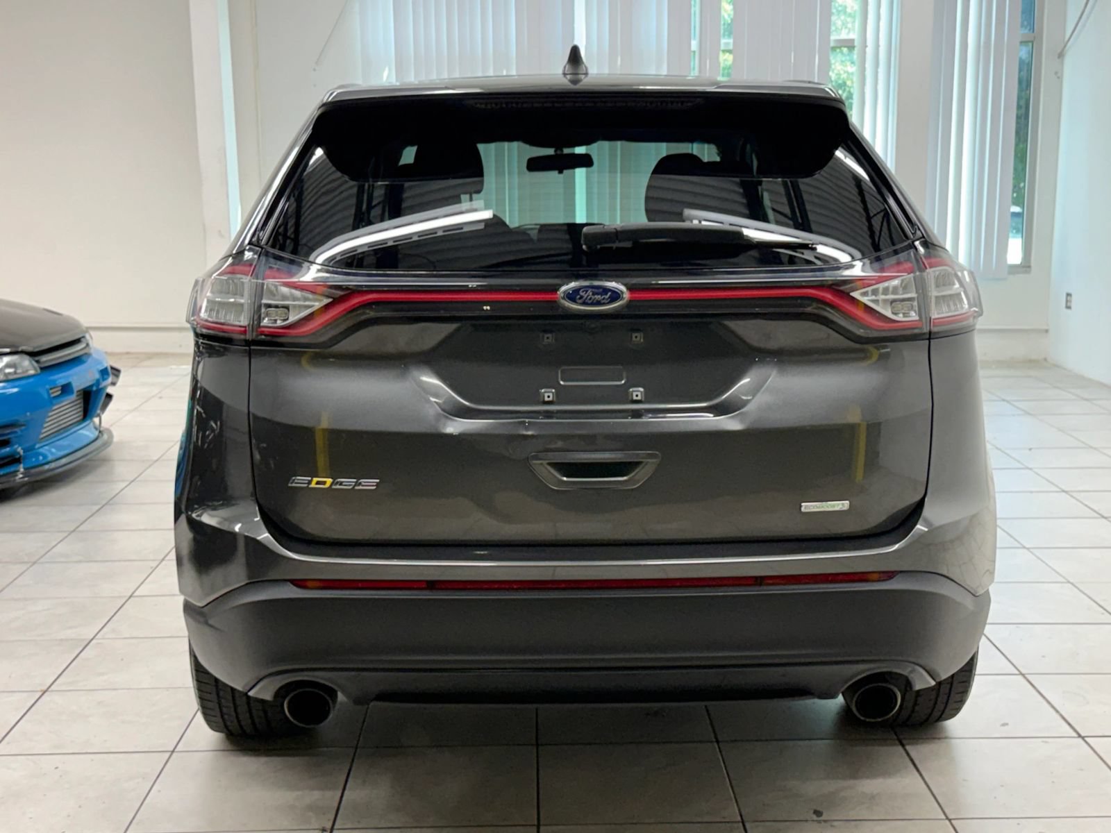 Used 2016 Ford Edge SE FWD image 8