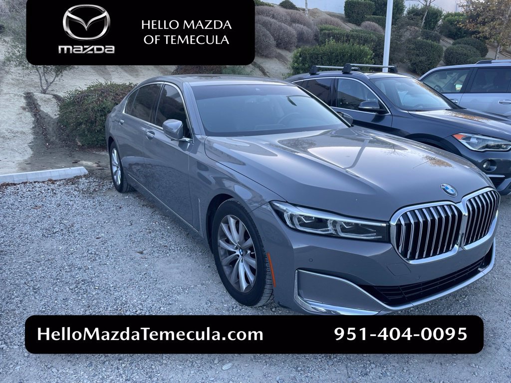 Used 2022 BMW 740i RWD image 1