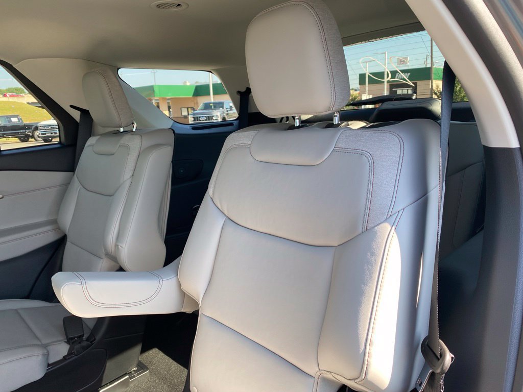 New 2026 Ford Explorer Active w/ Active Comfort Package AWD/4WD image 27