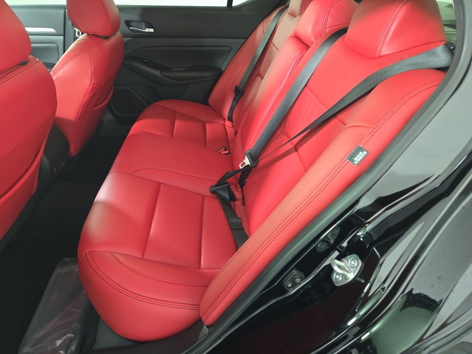 New 2025 Nissan Altima 2.5 SR w/ SR Premium Package image 5