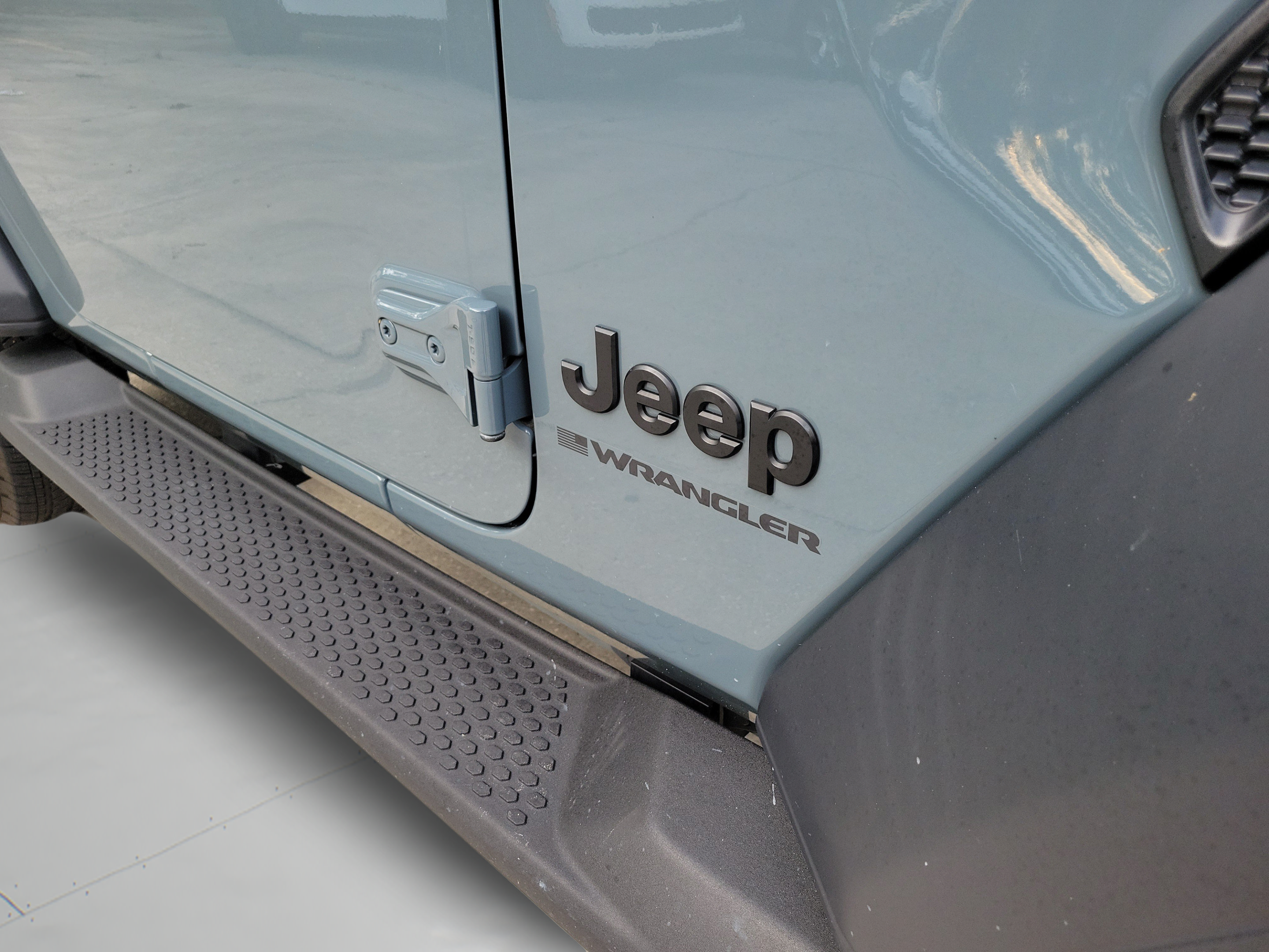 Certified 2024 Jeep Wrangler Sport AWD/4WD image 6