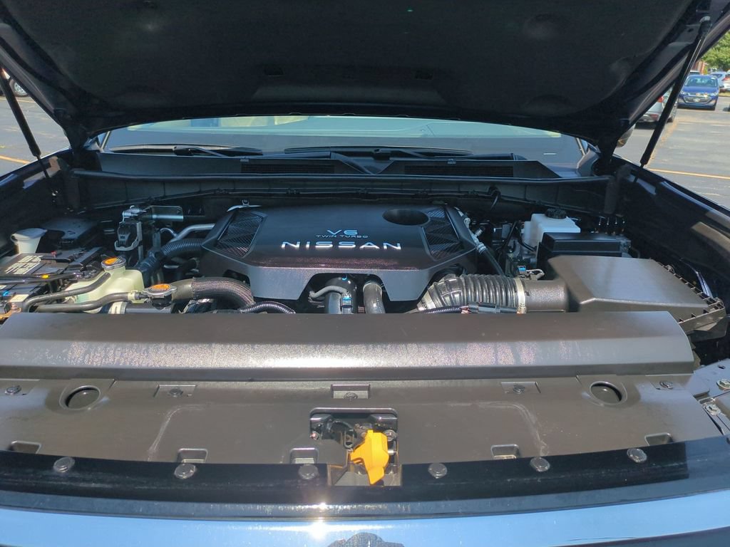 Used 2025 Nissan Armada Platinum AWD/4WD image 37