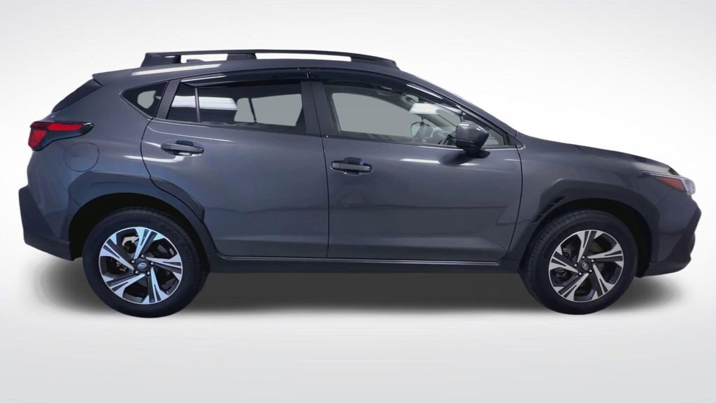 Used 2024 Subaru Crosstrek 2.0i Premium AWD/4WD image 9